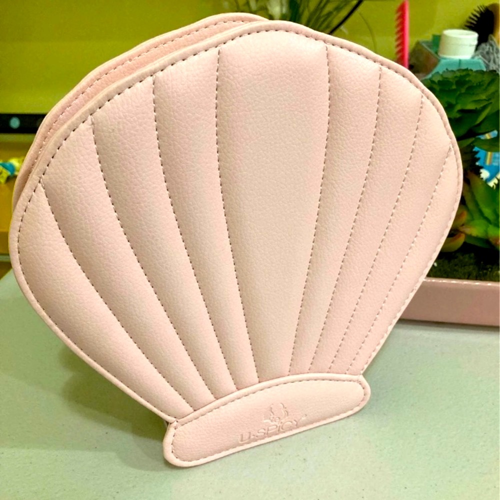 Pink shell makeup brushes set of 10